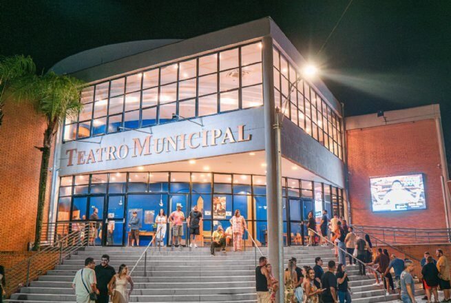 Festival HAHAHA transforma SÃ£o SebastiÃ£o em palco do humor