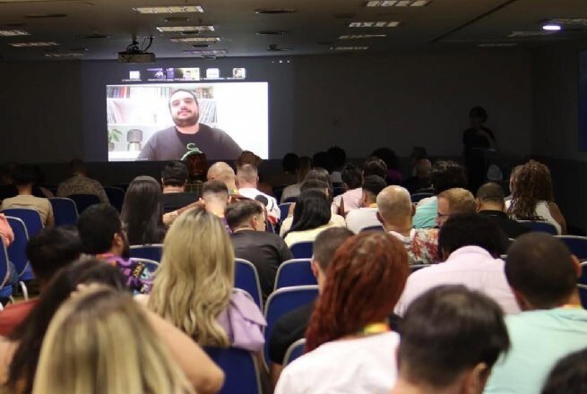 SÃ£o SebastiÃ£o marca presenÃ§a no 6Âº Encontro de OrganizaÃ§Ãµes de Paradas LGBT+ do Estado de SÃ£o Paulo