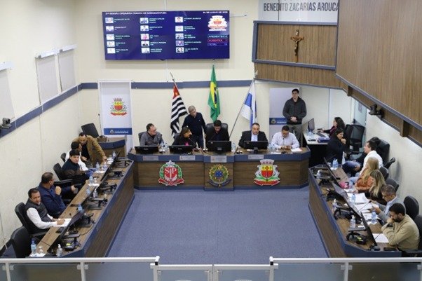 Câmara de Caraguatatuba vota projetos de inclusão e segurança