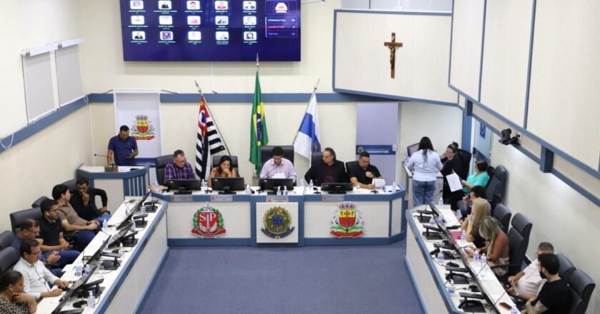 Câmara de Caraguatatuba aprova medidas de fiscalização de fornecimento de água e atendimento a crianças com diabetes