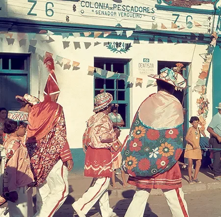 Memória caiçara ganha vida com lançamento de acervo histórico de Dedé em São Sebastião