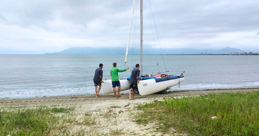 Projeto oferece formação náutica a adolescentes da Fundação CASA em Caraguatatuba