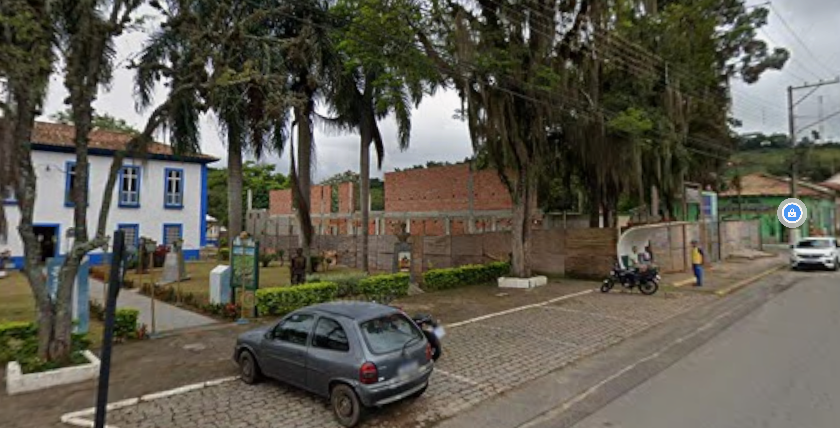 Motociclista sequestrado em tiroteio no Centro de Areias