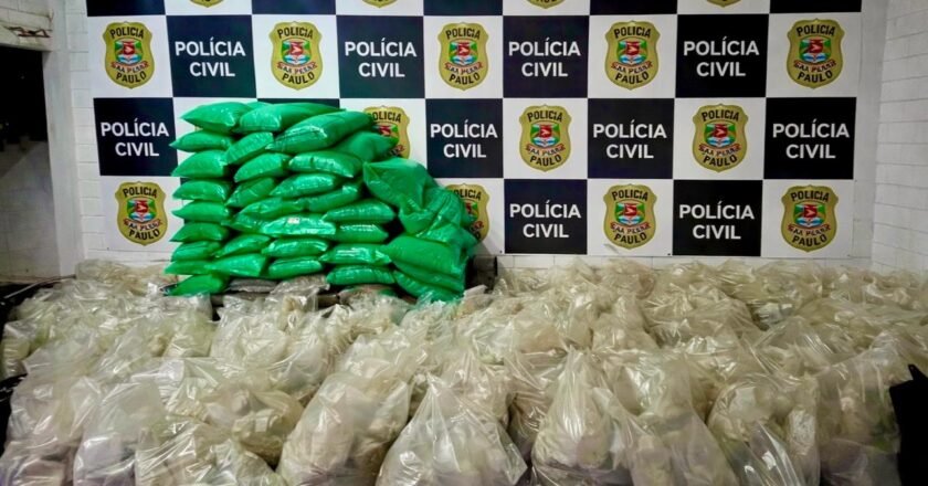 Polícia Civil encontra galpão de cogumelos mágicos