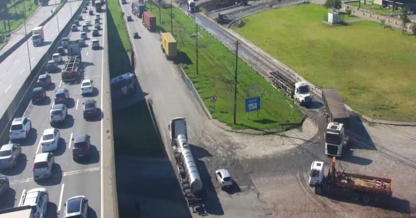 Operação Descida 7×3 afeta rodovias do litoral paulista