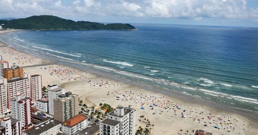 Cetesb aponta 8 praias impróprias em Praia Grande neste fim de semana; veja quais são