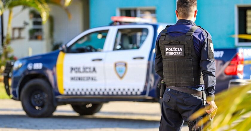 Homem é preso por tráfico de drogas após perseguição em Caraguatatuba