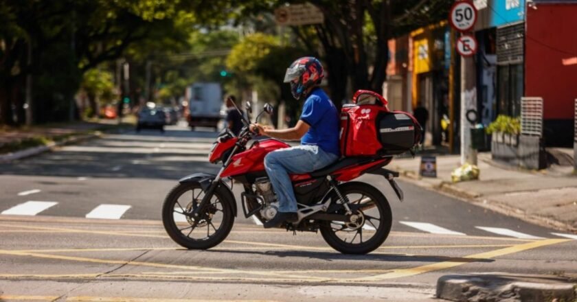 SP isenta IPVA para motos e lança portal de dúvidas