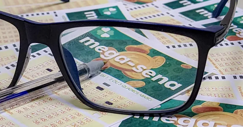 Mega-Sena sorteia R$ 65 milhões em quinta-feira