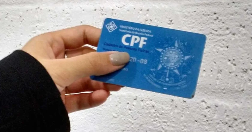Fevereiro de 2026 tem recorde de CPFs negativados, aponta Serasa