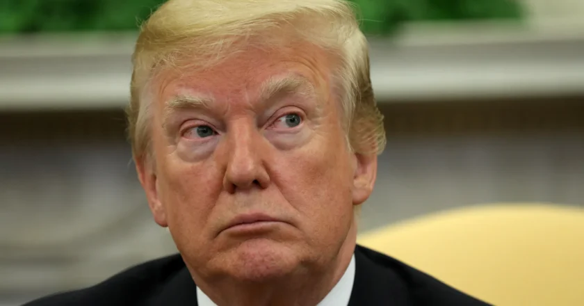 Trump adia ultimato e busca acordo com Teocracia