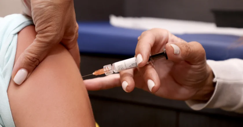 Vacinação contra HPV avança, mas desafios persistem