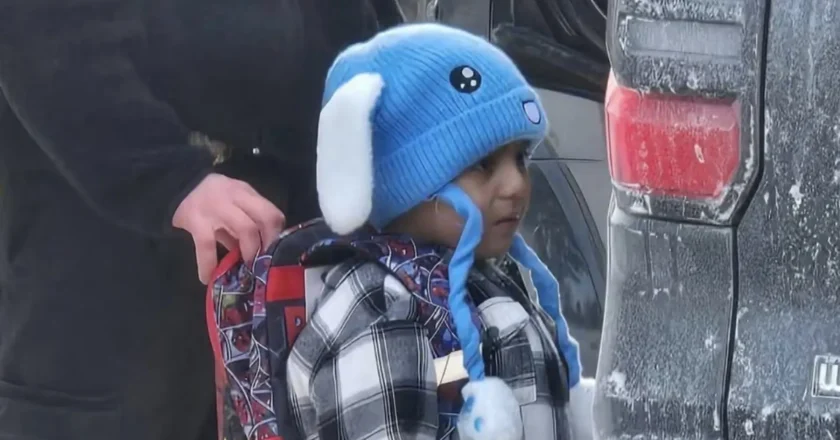 Justiça nega asilo a menino detido pelo ICE