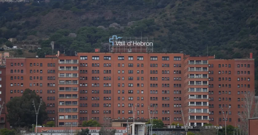 Bebê é vítima de abuso por pais e passa por três hospitais