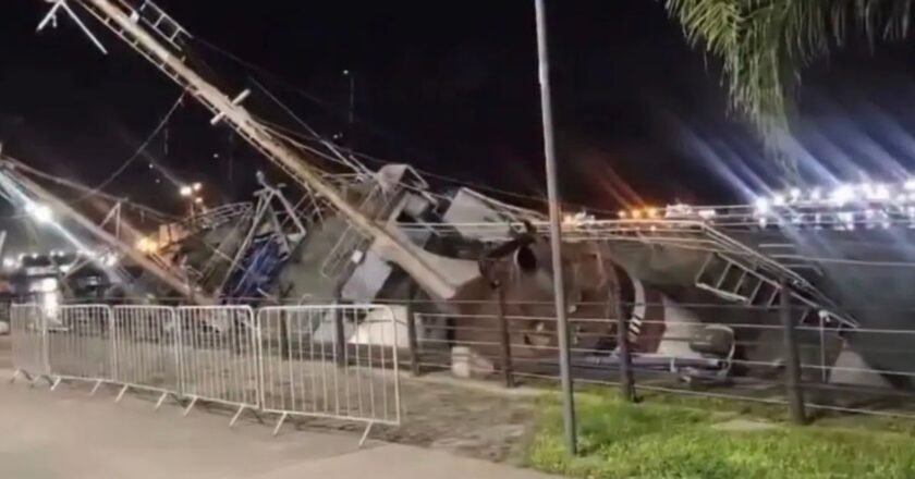 Navio de pesquisa inclina no cais do Parque Valongo em Santos