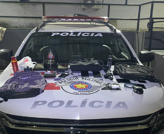 Dupla é presa por agressão e roubo a jovens em São José dos Campos