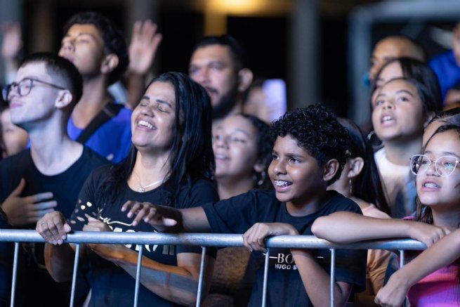 Shows de Valesca Mayssa e Eli Soares marcaram início das comemorações de São Sebastião