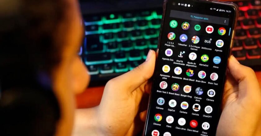 Veja os principais pontos do ECA Digital, conhecido como Lei Felca