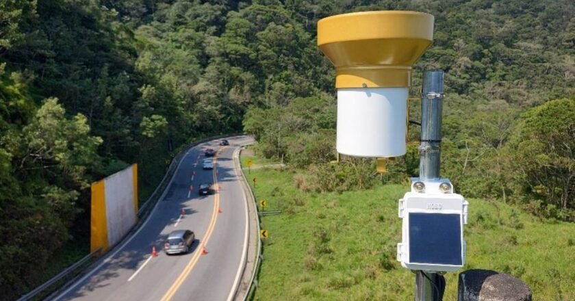 CNL instala pluviômetros na rodovia Mogi-Bertioga para monitorar chuvas em tempo real
