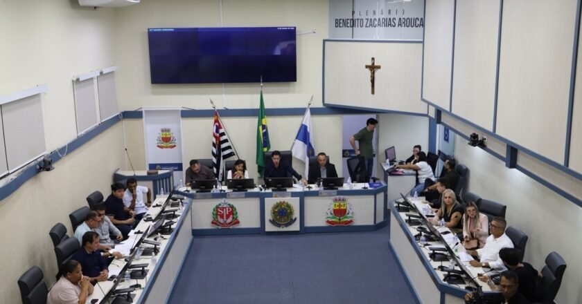 Câmara de Caraguatatuba analisa projetos sobre água e diabetes