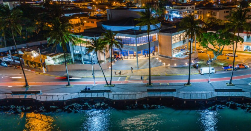 Festival HAHAHA promove humor em São Sebastião