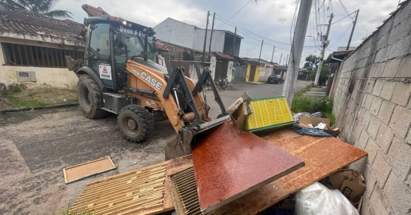 Prefeitura combate dengue em Caraguatatuba com operação de limpeza