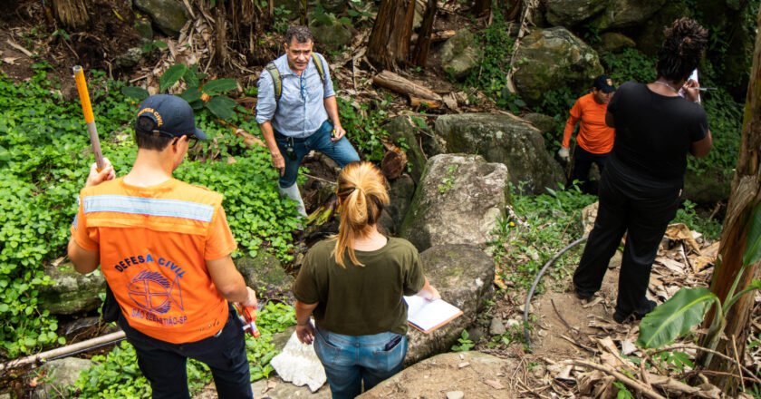 UFRJ realiza visita técnica no Morro do Abrigo em São Sebastião