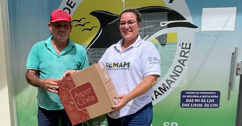 São Sebastião apoia pescadores artesanais com cestas básicas durante defeso