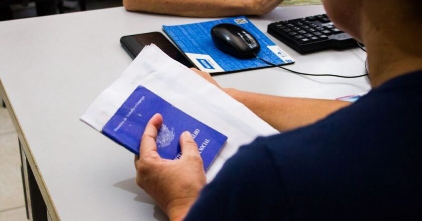 Guarujá oferece 32 vagas para profissionais de construção civil