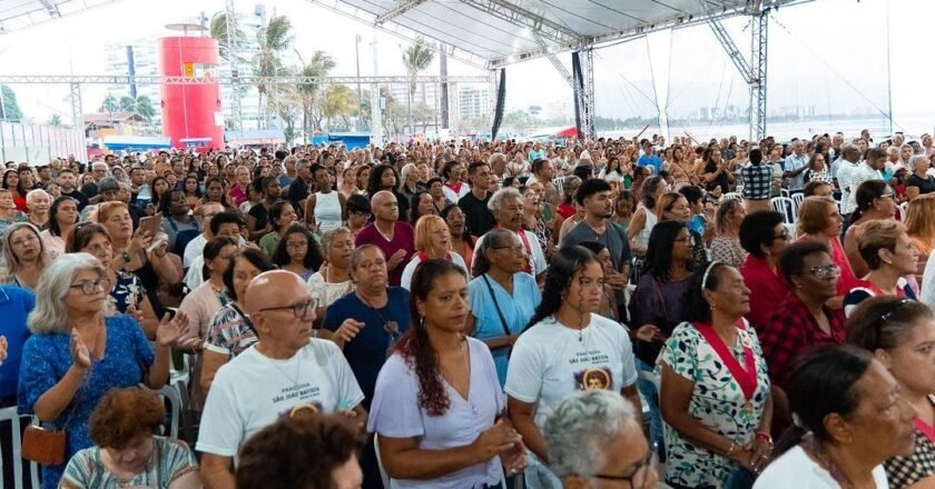 Almoço de Páscoa em Bertioga arrecada recursos para reforma da igreja matriz