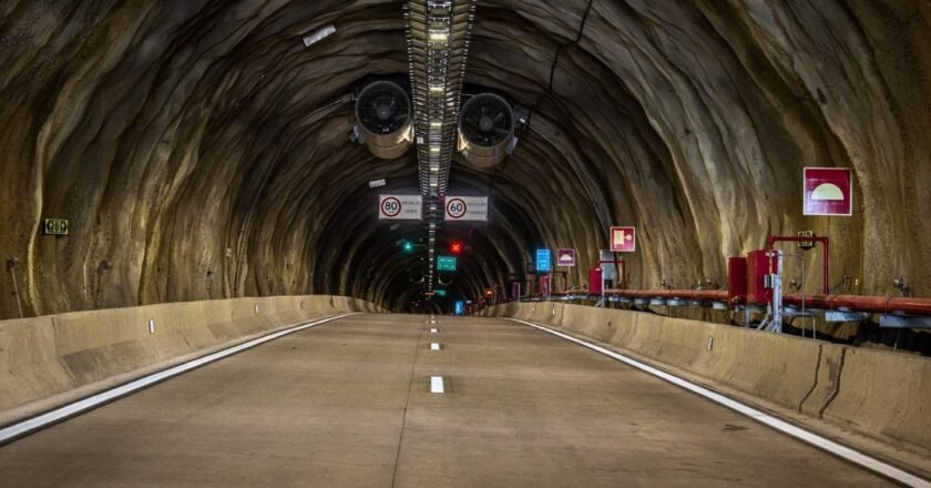 Túneis da Tamoios têm fechamento noturno para manutenção