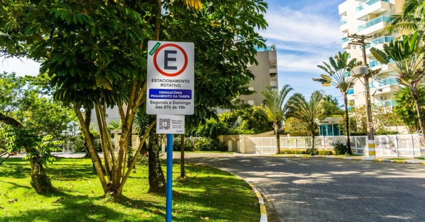 Bertioga altera horários do estacionamento rotativo