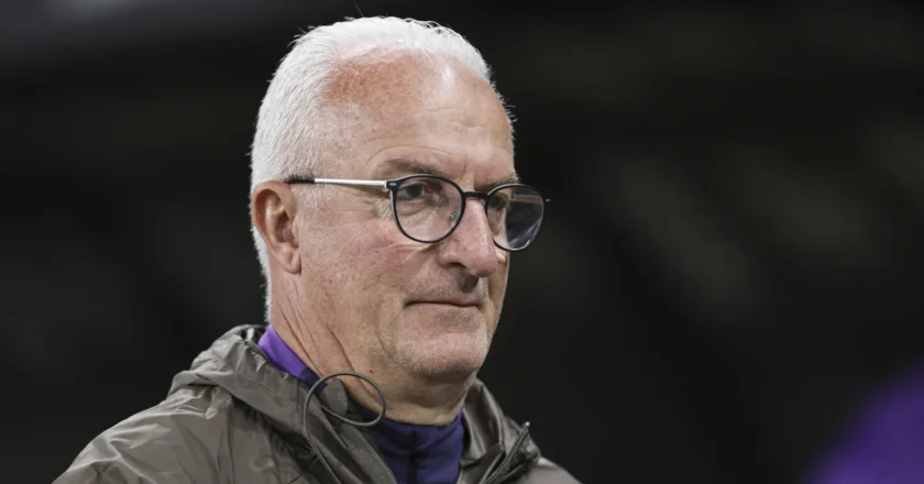 Treinador assume responsabilidade pelo jejum, mas defende reação do time