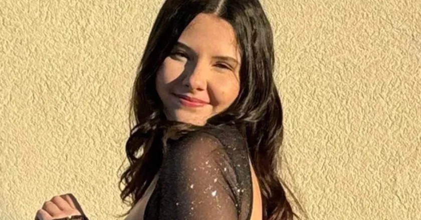 Jovem morre ao cair de carro durante “brincadeira” em rodovia nos EUA