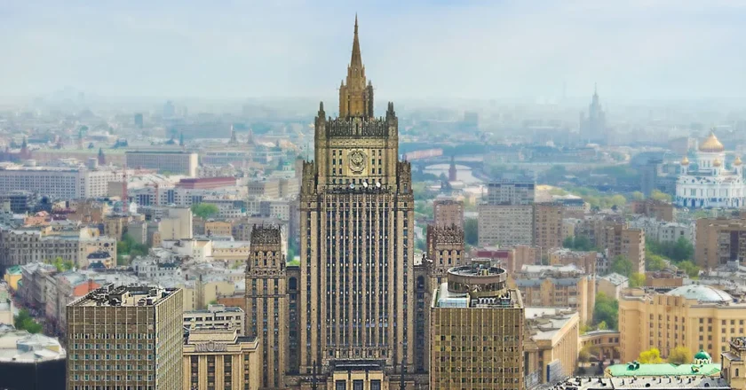 Rússia afirma ‘derrota esmagadora’ da abordagem agressiva dos EUA