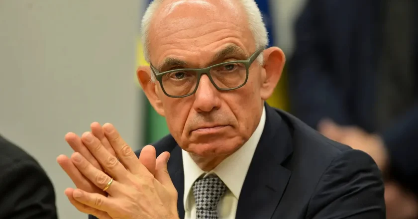 Ex-presidente da Vale volta ao banco dos réus por crime em Brumadinho