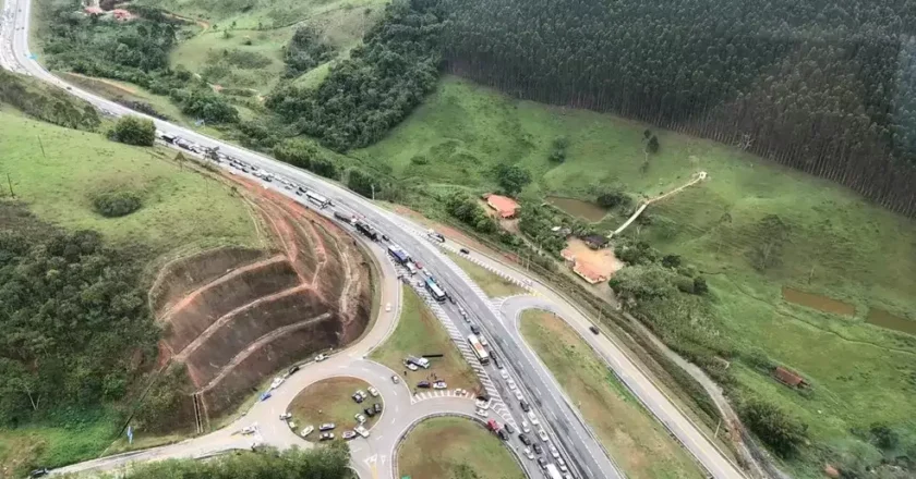Concessionária estima 158 mil veículos no feriado