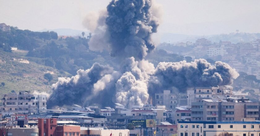 Tel Aviv intensifica ataques ao Líbano, ignorando cessar-fogo com EUA