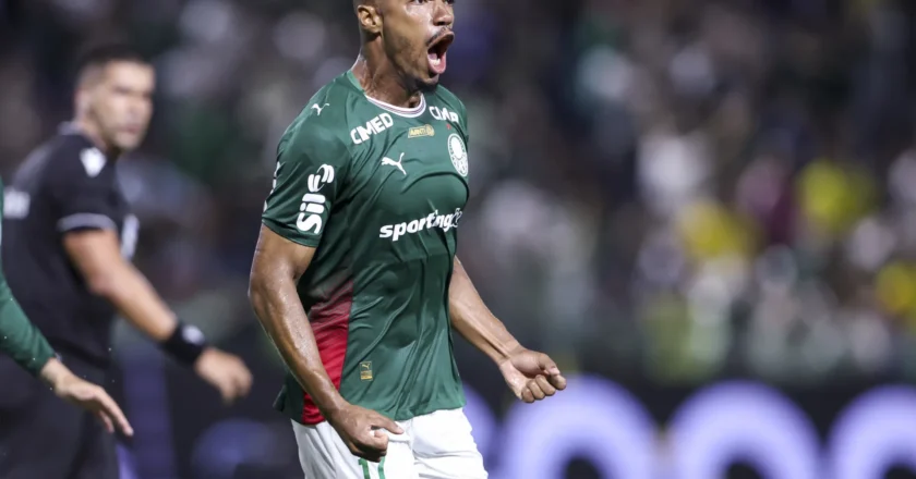 Palmeiras mantém liderança no campeonato após vitória sobre Grêmio