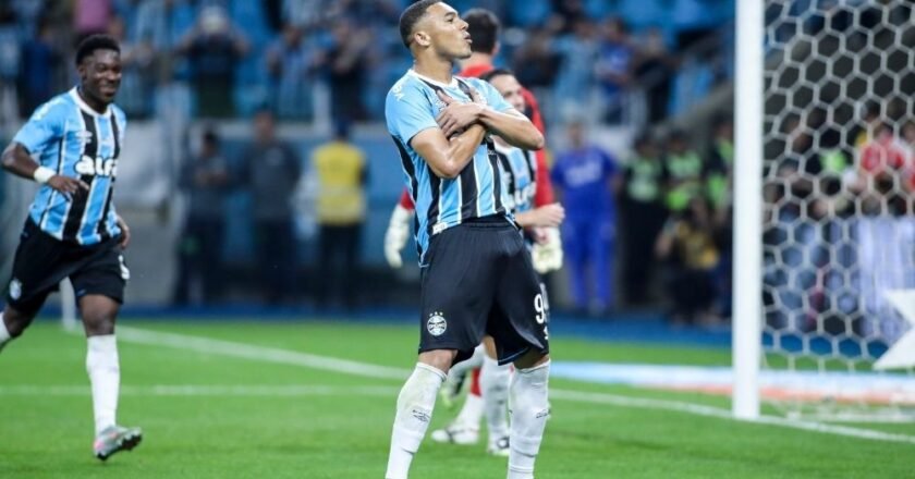 Grêmio enfrenta Montevideo City Torque pela Copa Sul-Americana