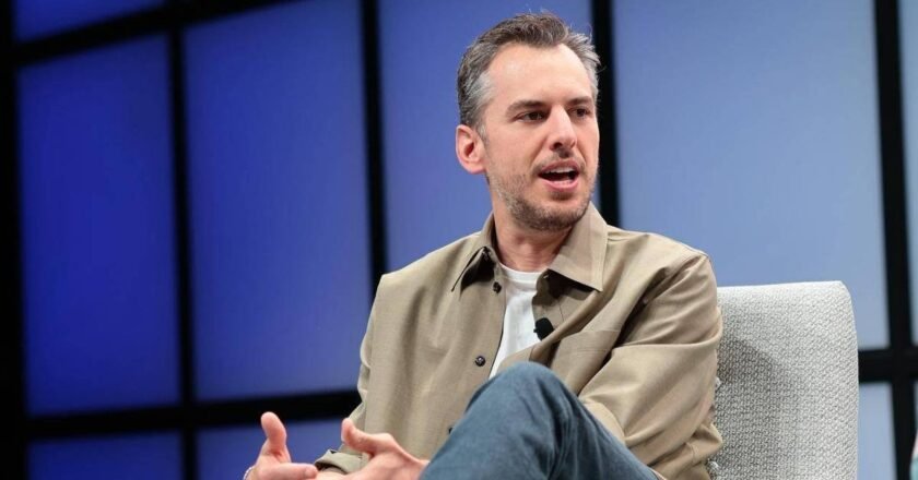 Anthropic dá passo atrás com nova IA avançada para 'preparar o mundo', diz brasileiro à frente da startup