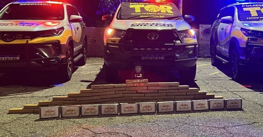 Torpedo ao Tráfico: Polícia Militar apreende toneladas de drogas em Ubatuba