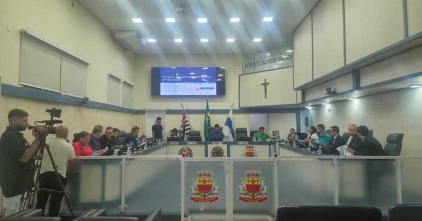 Caraguatatuba discute cemitérios verticais e crematórios em nova audiência