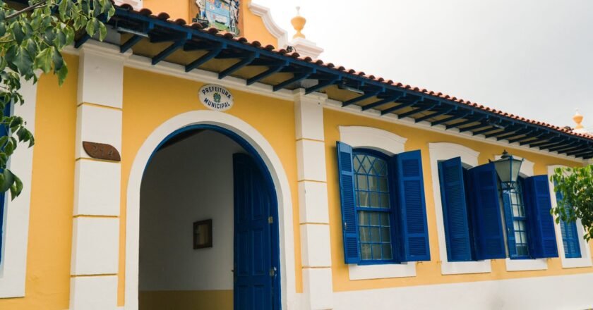 Ponto Facultativo e Feriado: Como São Sebastião Mudará no Aniversário do Tiradentes