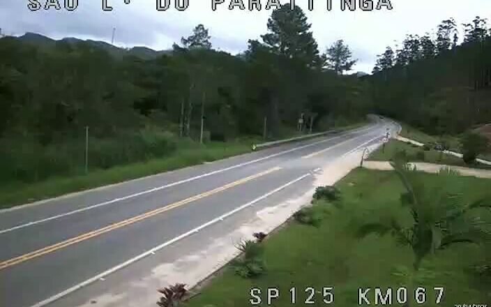 Tráfego normal na SP 125 entre Taubaté e Ubatuba