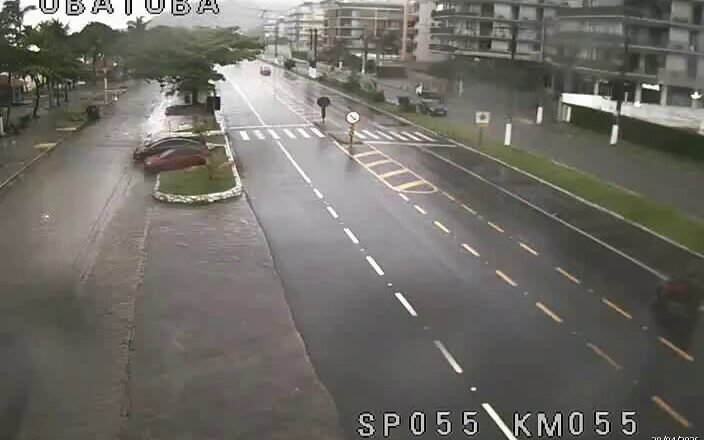 Tráfego normal em trecho da SP 055 entre