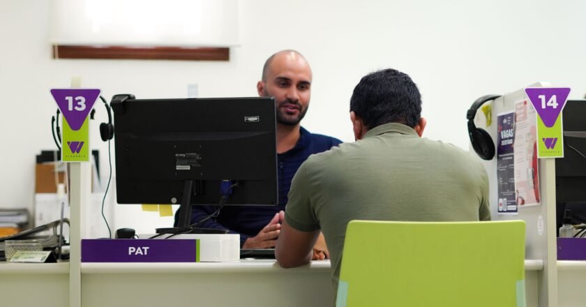 Ilhabela oferece 86 vagas de emprego