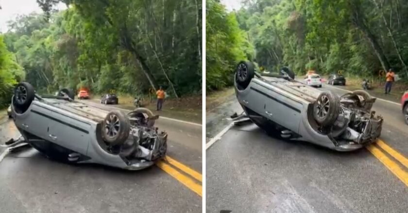 Carro capota na Rio-Santos e interdita pista