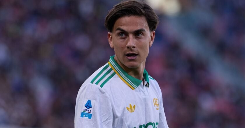 Boca Juniors negocia contratação de Dybala