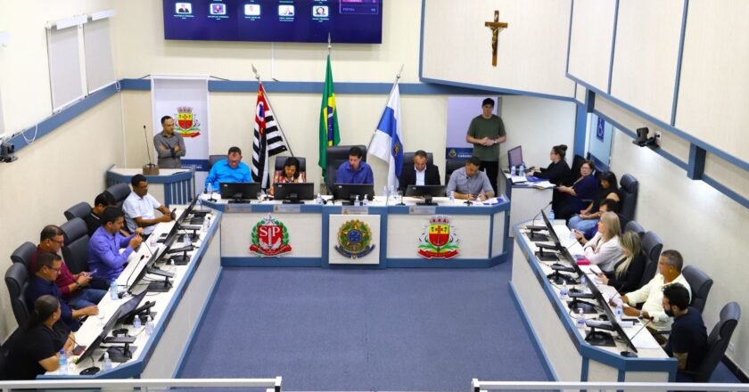 Câmara aprova projeto de capacitação para atendimento de alunos com autismo